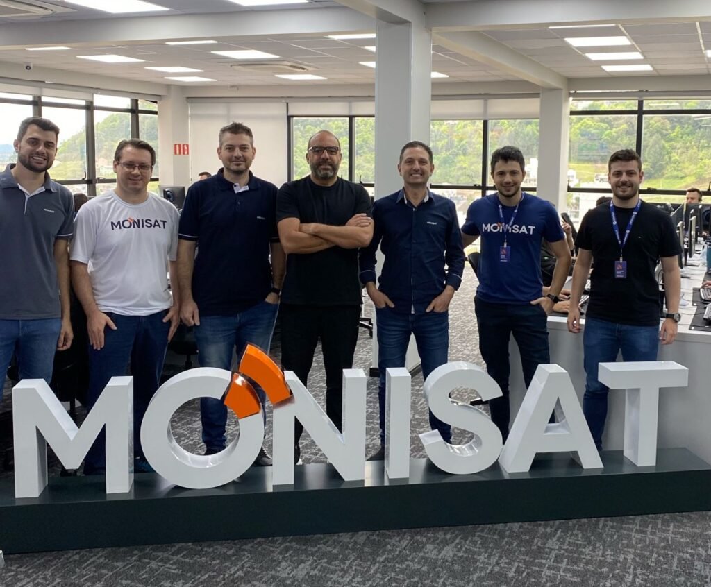 Equipe Monisat em artigo sobre auditoria FENSEG